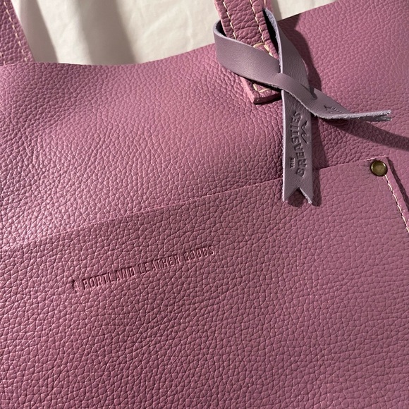 Calla lily Leather Tote Bag - Picture 2 of 11